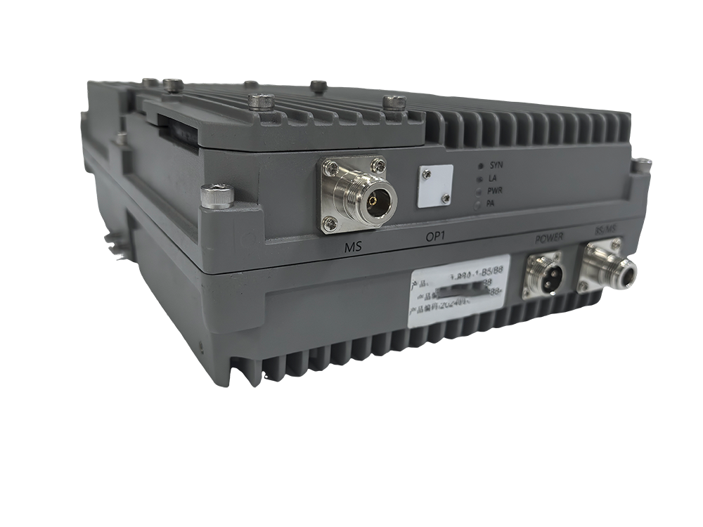  红安三频手机信号接收器2000㎡